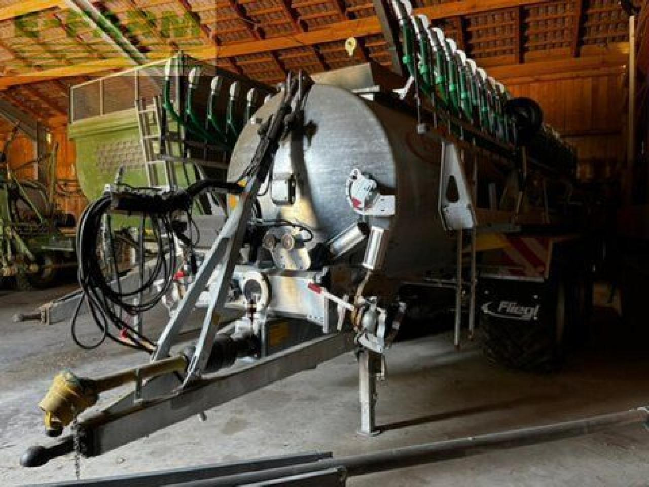 Fliegl pfw 12000 maxx-line - Cisterna de chorume: foto 2 Fliegl pfw 12000 maxx-line - Cisterna de chorume: foto 2