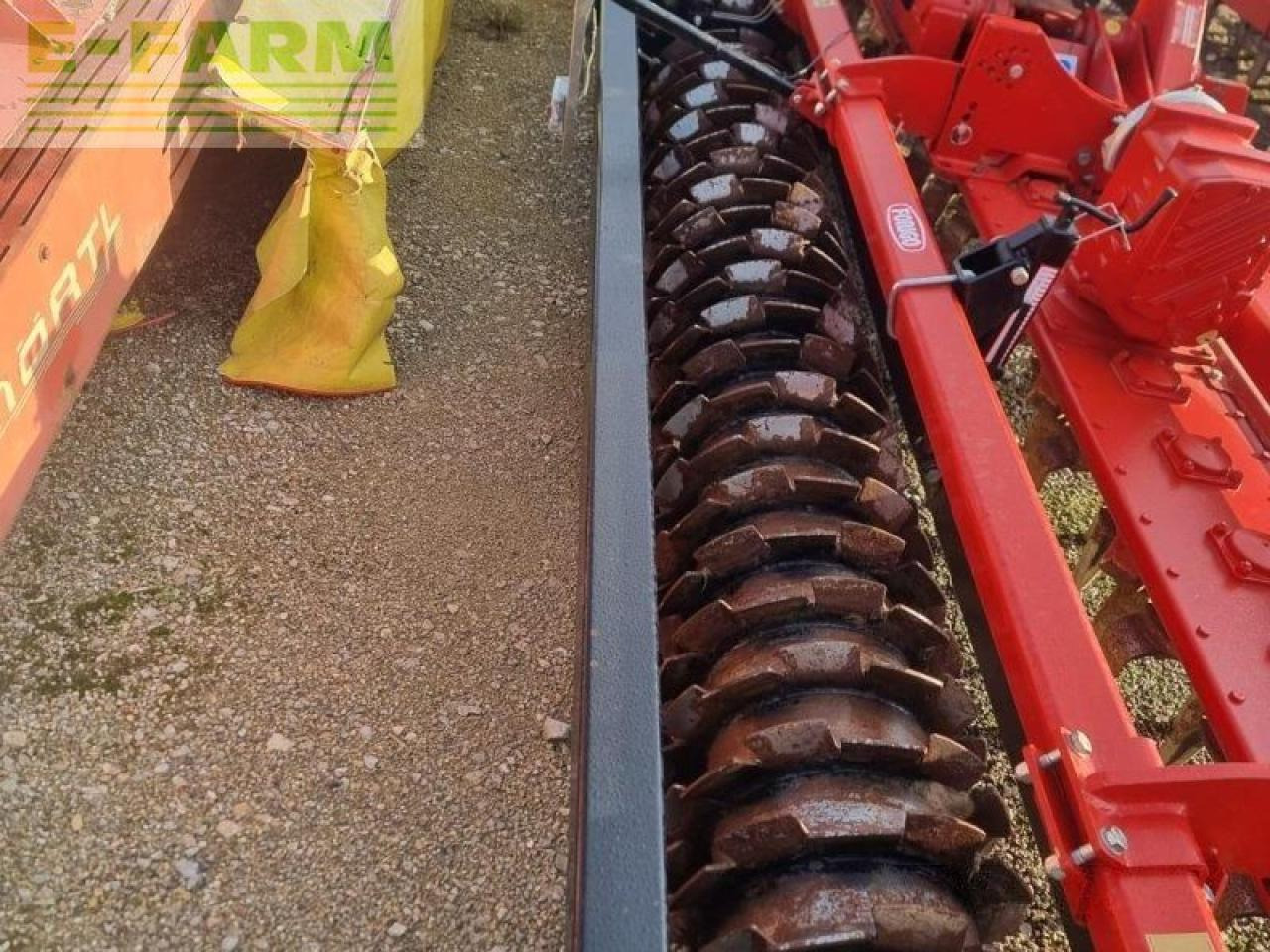 Fortschritt fr130 klappbare kreiselegge, 6 m - Grades de discos: foto 5 Fortschritt fr130 klappbare kreiselegge, 6 m - Grades de discos: foto 5