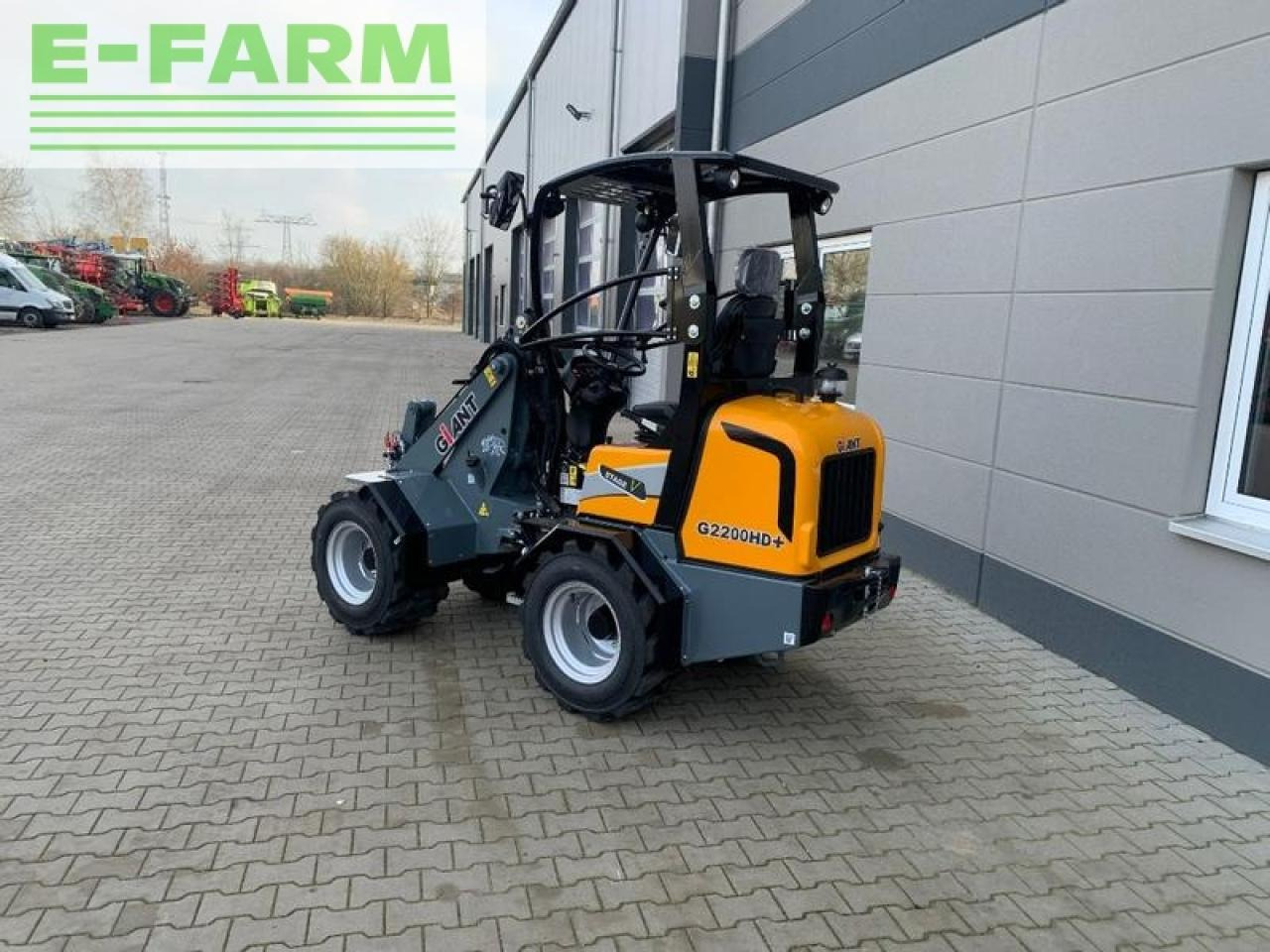 Giant g2200 hd+ - Pá carregadora de rodas: foto 2 Giant g2200 hd+ - Pá carregadora de rodas: foto 2
