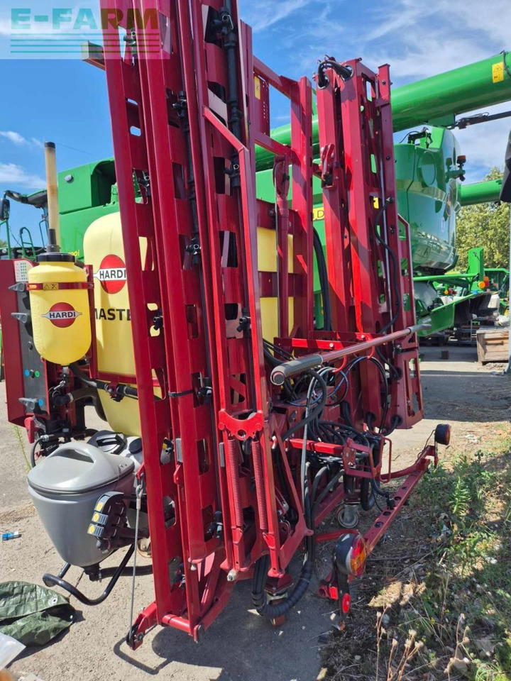 Hardi MASTER - Pulverizador de arrastar: foto 4 Hardi MASTER - Pulverizador de arrastar: foto 4