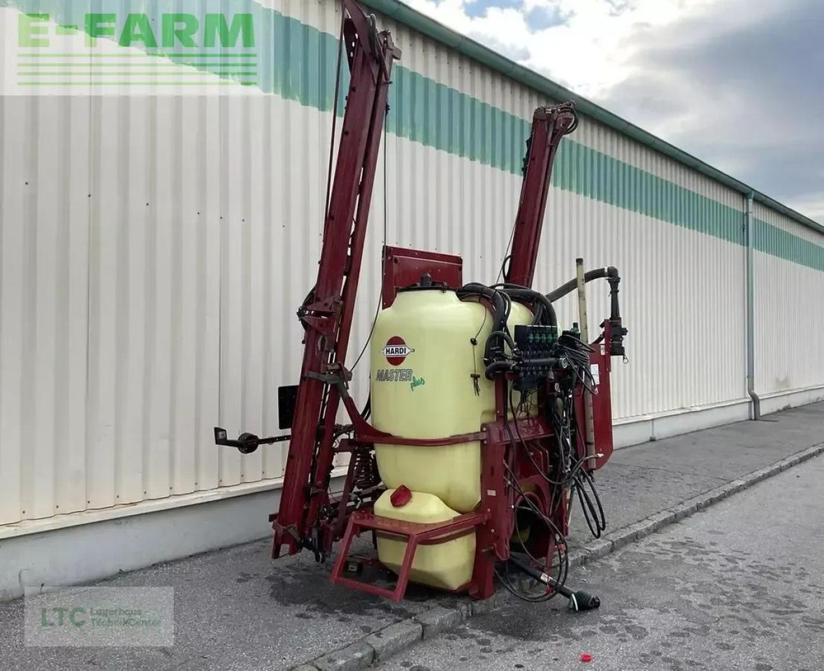 Hardi Master 1200 - Pulverizador de arrastar: foto 4 Hardi Master 1200 - Pulverizador de arrastar: foto 4
