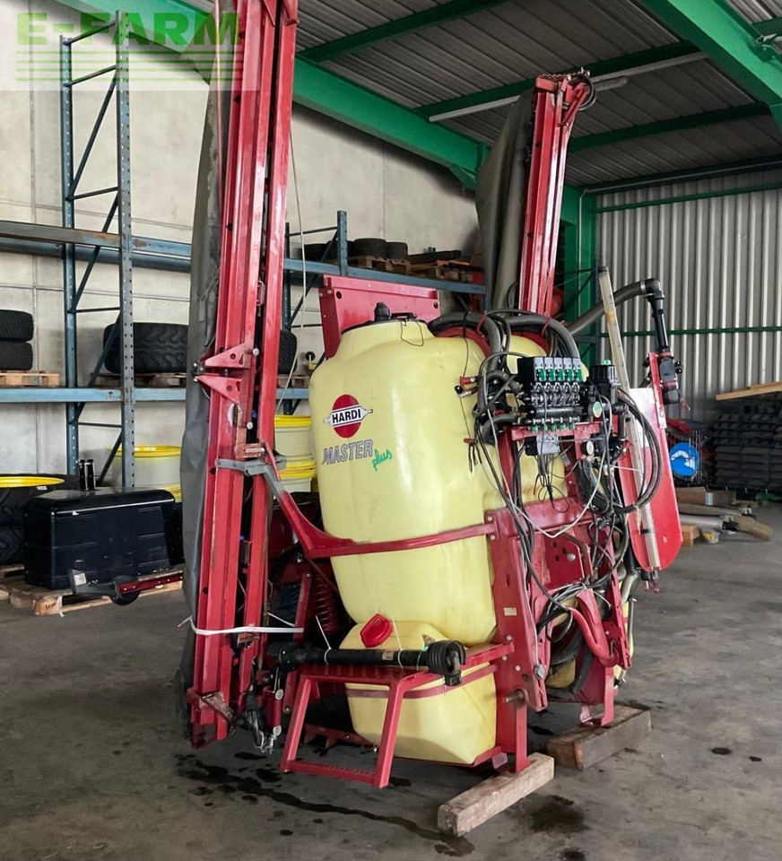 Hardi Master 1200 Twin Stream - Pulverizador de arrastar: foto 4 Hardi Master 1200 Twin Stream - Pulverizador de arrastar: foto 4