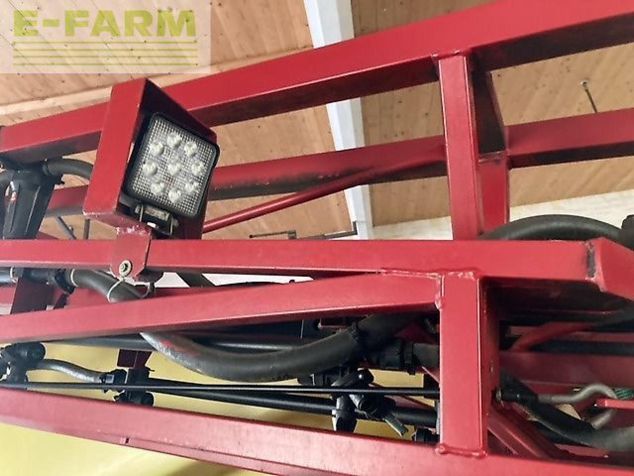 Hardi navigator 4000 - Pulverizador de arrastar: foto 4 Hardi navigator 4000 - Pulverizador de arrastar: foto 4