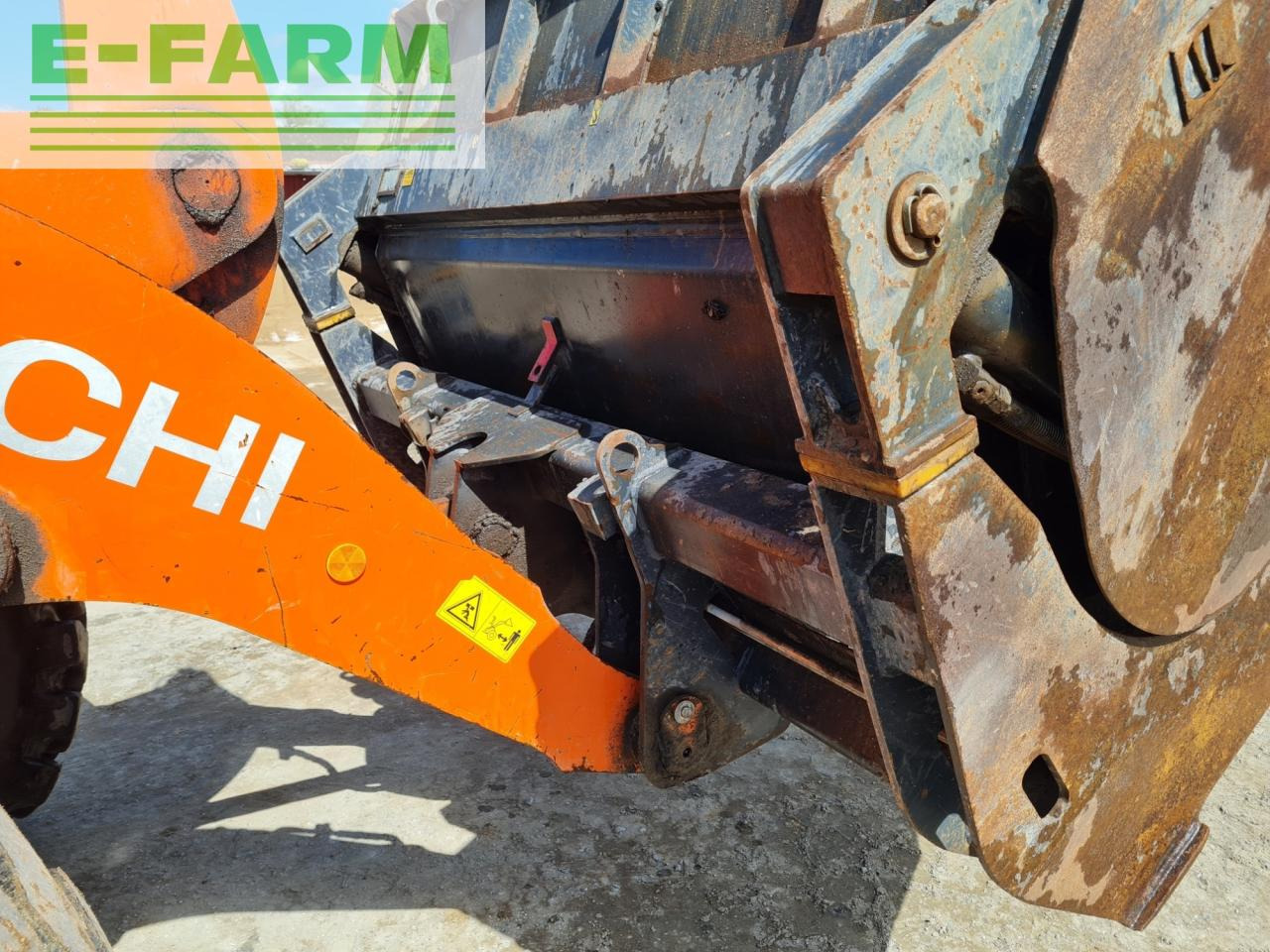 Hitachi ZW 150 TPD-5 - Pá carregadora de rodas: foto 5 Hitachi ZW 150 TPD-5 - Pá carregadora de rodas: foto 5