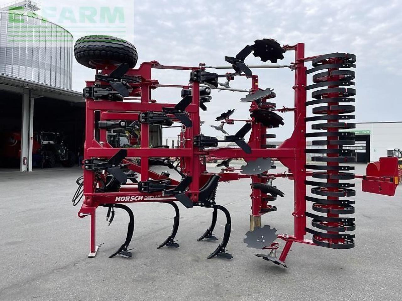 Horsch terrano 5 fx - Cultivador: foto 3 Horsch terrano 5 fx - Cultivador: foto 3