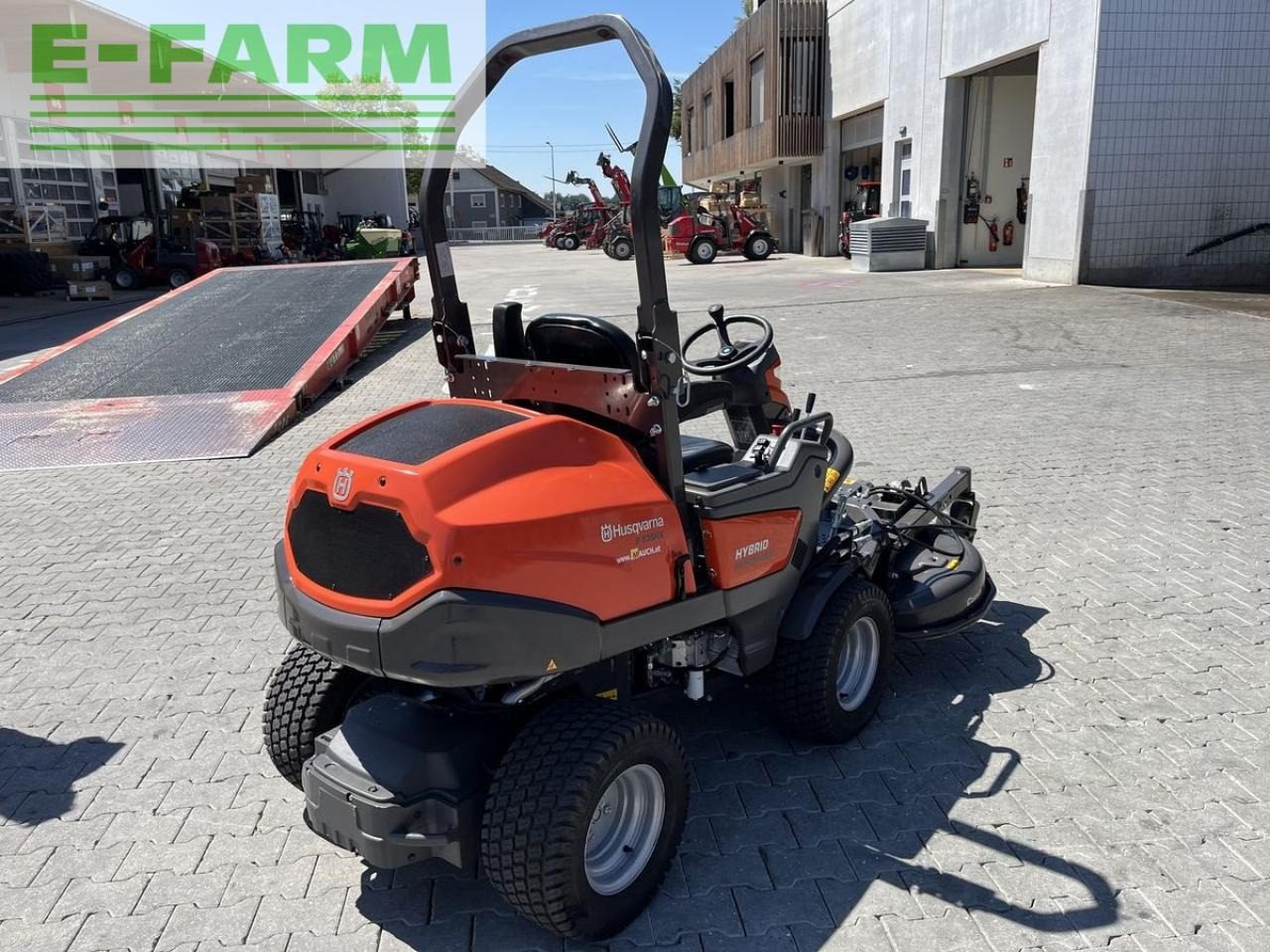 Husqvarna p 535hx hybrid rider nur 10h - Trator: foto 5 Husqvarna p 535hx hybrid rider nur 10h - Trator: foto 5