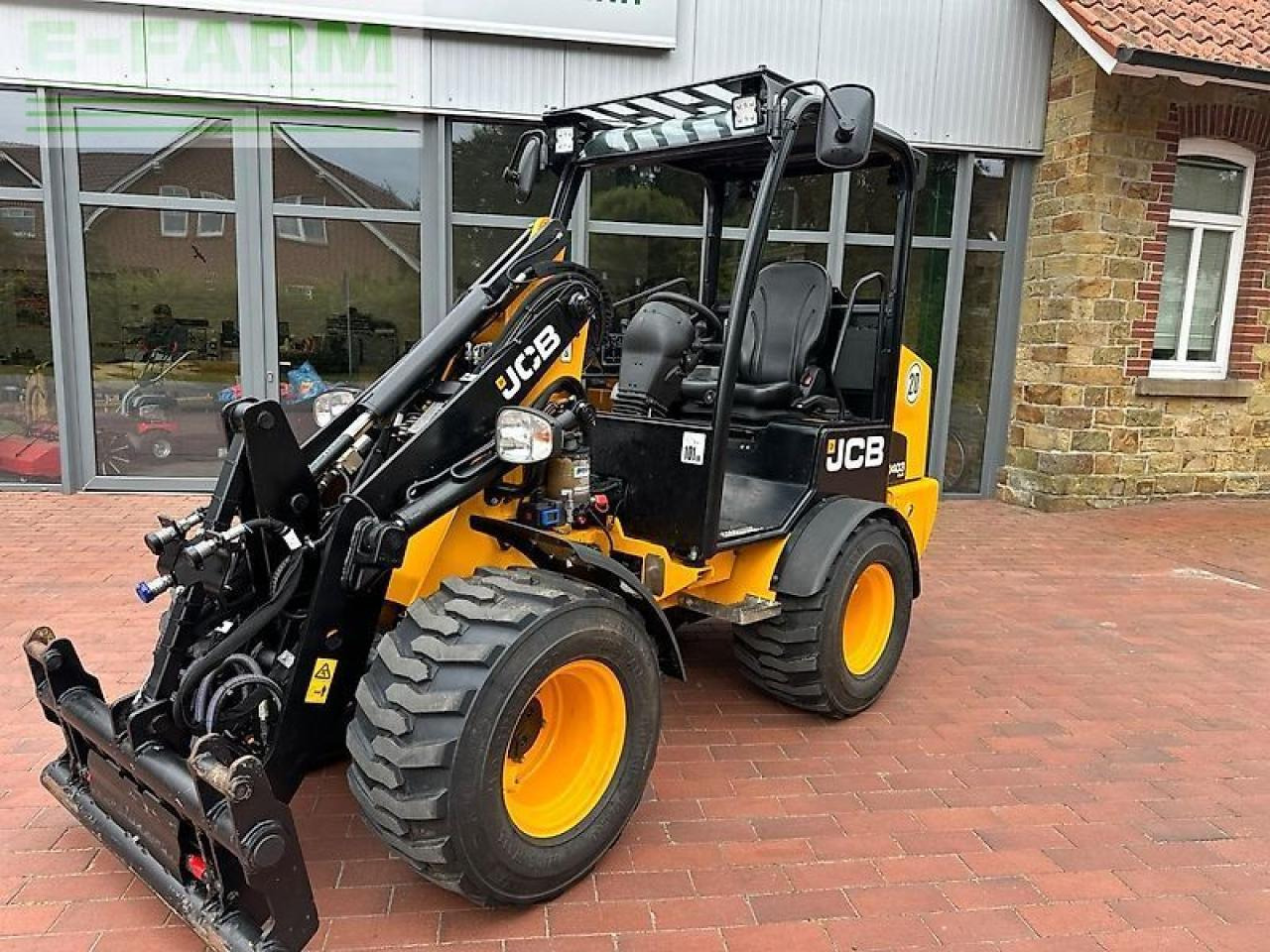 JCB 403 plus agri großer motor, zentralschmierung - Mini escavadeira: foto 1 JCB 403 plus agri großer motor, zentralschmierung - Mini escavadeira: foto 1
