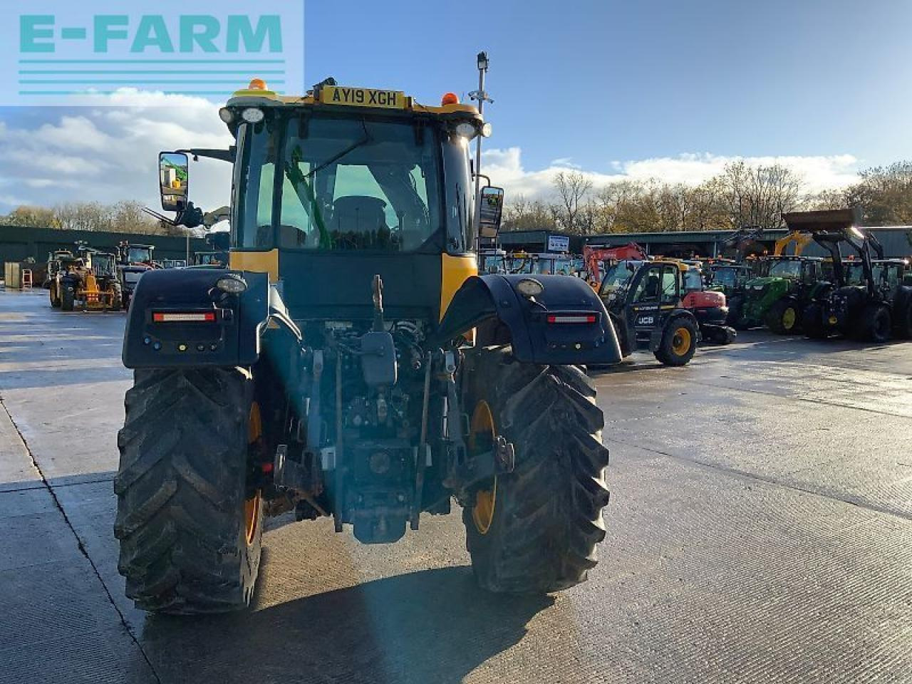 JCB 4220 fastrac tractor (st25127) - Trator: foto 3 JCB 4220 fastrac tractor (st25127) - Trator: foto 3