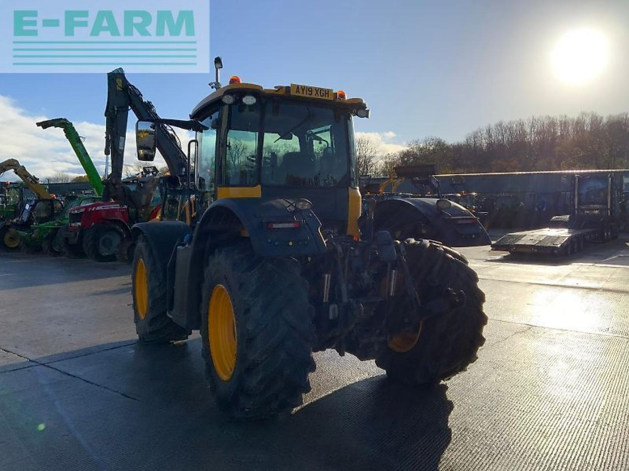 JCB 4220 fastrac tractor (st25127) - Trator: foto 4 JCB 4220 fastrac tractor (st25127) - Trator: foto 4