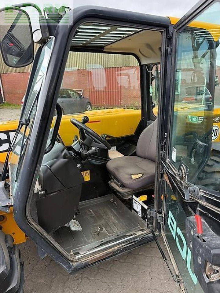 JCB 525-60 - Empilhador telescópico: foto 5 JCB 525-60 - Empilhador telescópico: foto 5