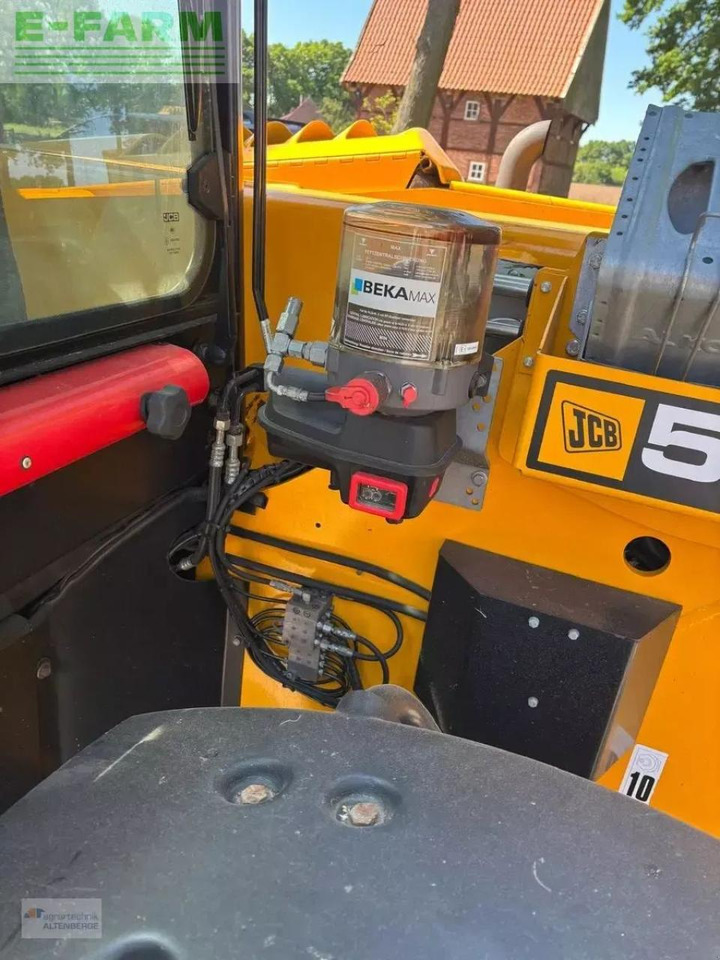 Empilhador telescópico JCB 527-58 agri: foto 8