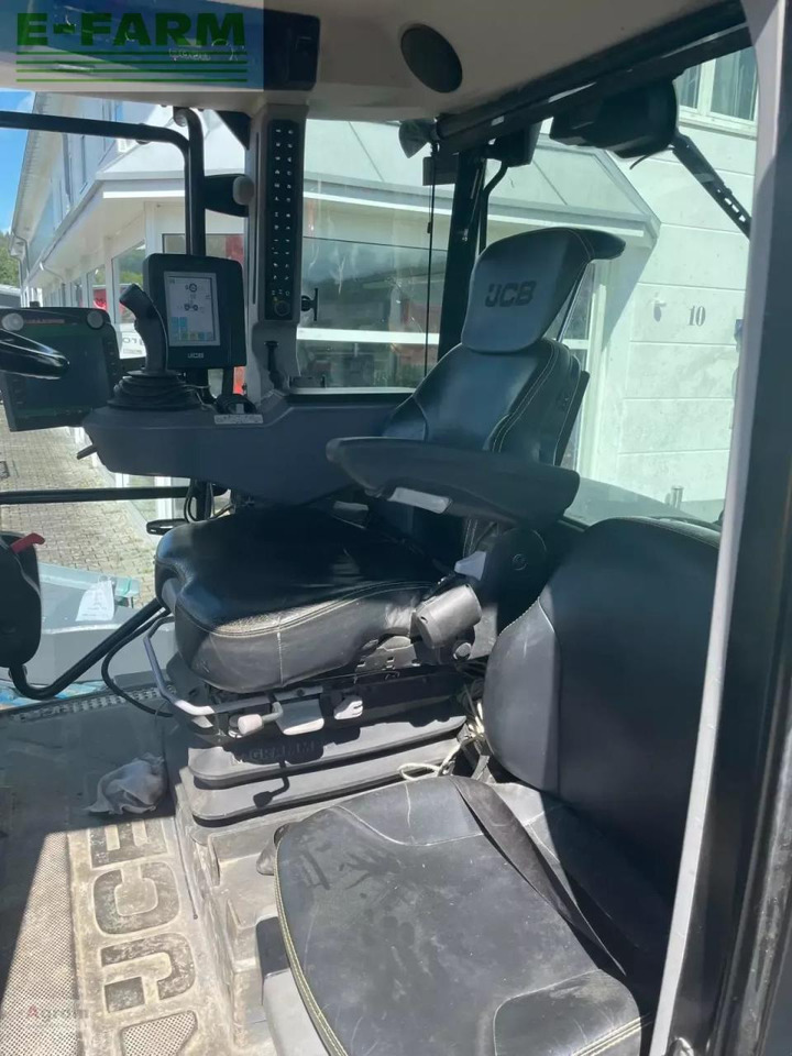 Trator JCB fastrac 4220: foto 13