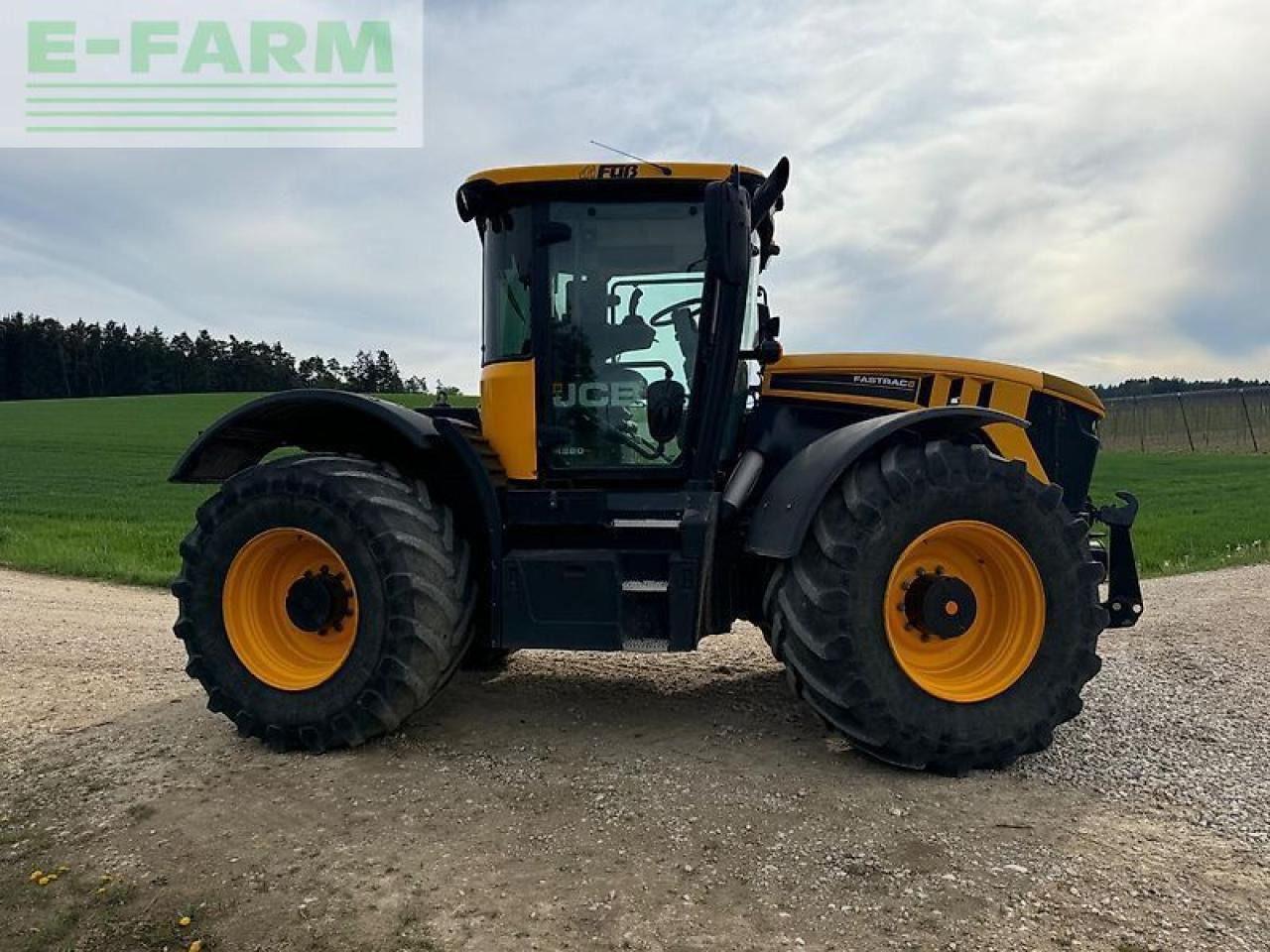 JCB fastrac 4220 - Trator: foto 4 JCB fastrac 4220 - Trator: foto 4