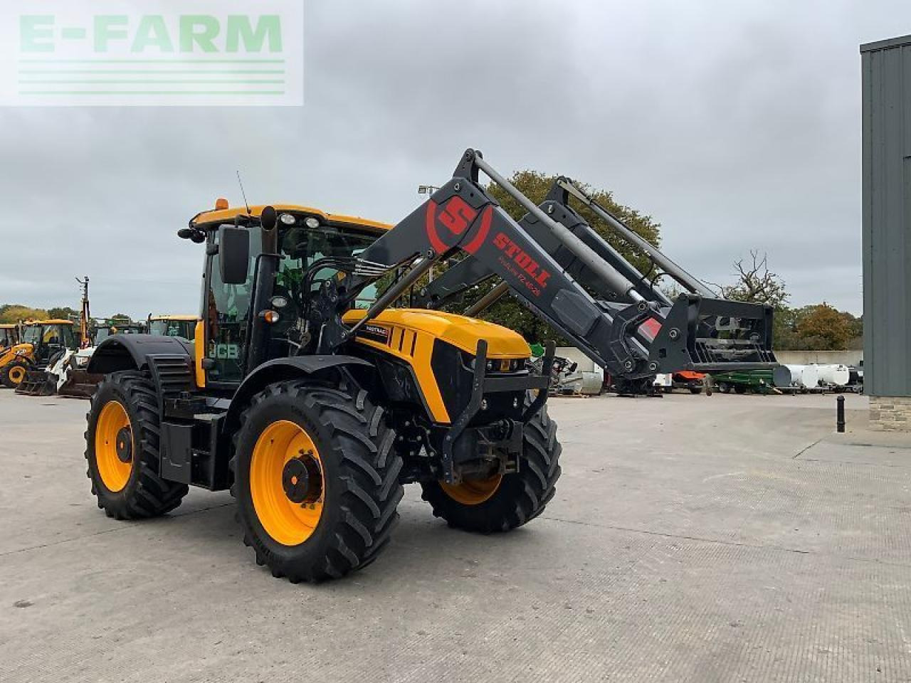 JCB fastrac 4220 tractor (st24631) - Trator: foto 3 JCB fastrac 4220 tractor (st24631) - Trator: foto 3