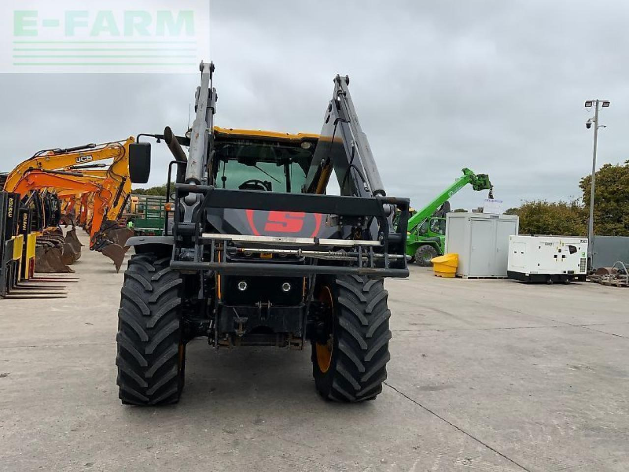 JCB fastrac 4220 tractor (st24631) - Trator: foto 4 JCB fastrac 4220 tractor (st24631) - Trator: foto 4