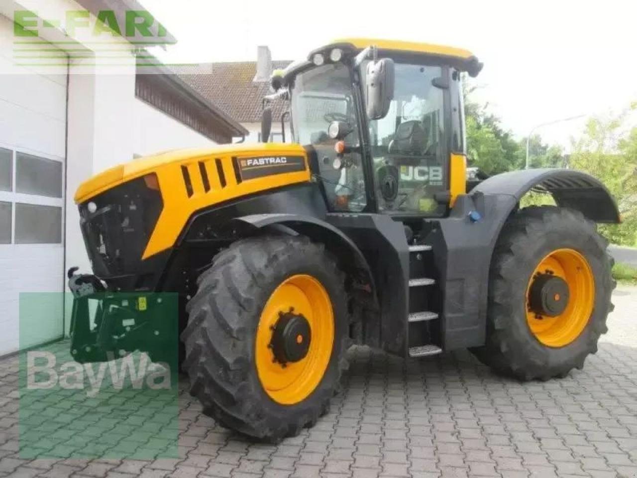 JCB jcb 8330 - Trator: foto 1 JCB jcb 8330 - Trator: foto 1