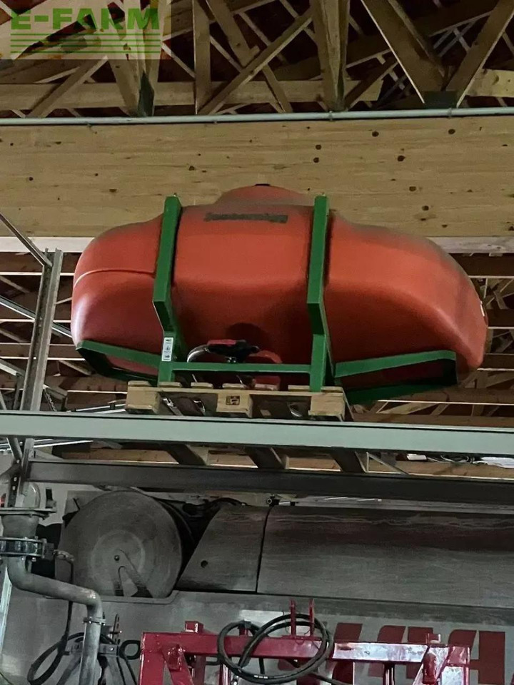 Jessernigg s ng pl 1200 feldspritze mit fronttank gps - Pulverizador de arrastar: foto 4 Jessernigg s ng pl 1200 feldspritze mit fronttank gps - Pulverizador de arrastar: foto 4