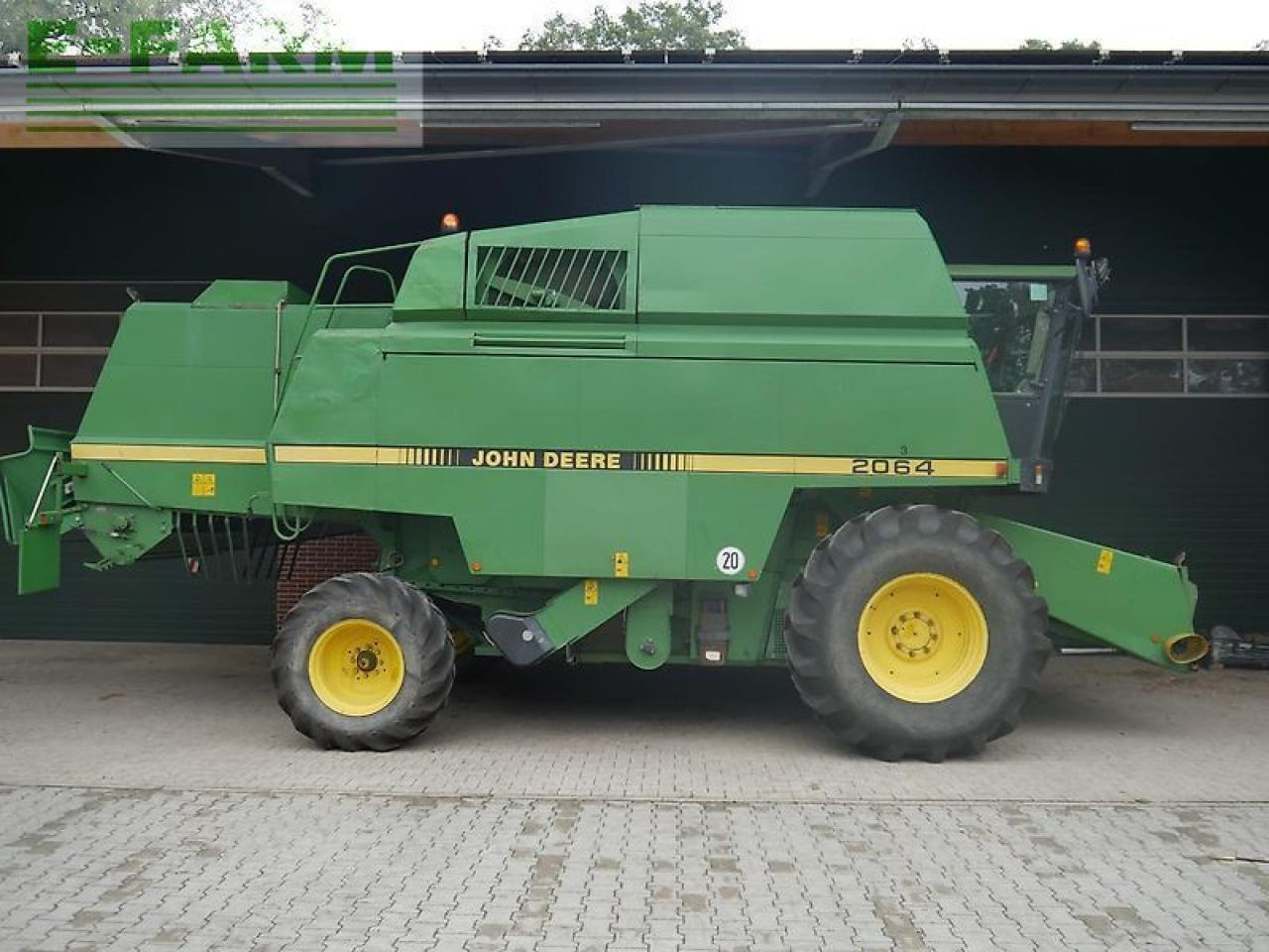 John Deere 2064 + 6m schneidwerk - Ceifeira debulhadora: foto 2 John Deere 2064 + 6m schneidwerk - Ceifeira debulhadora: foto 2
