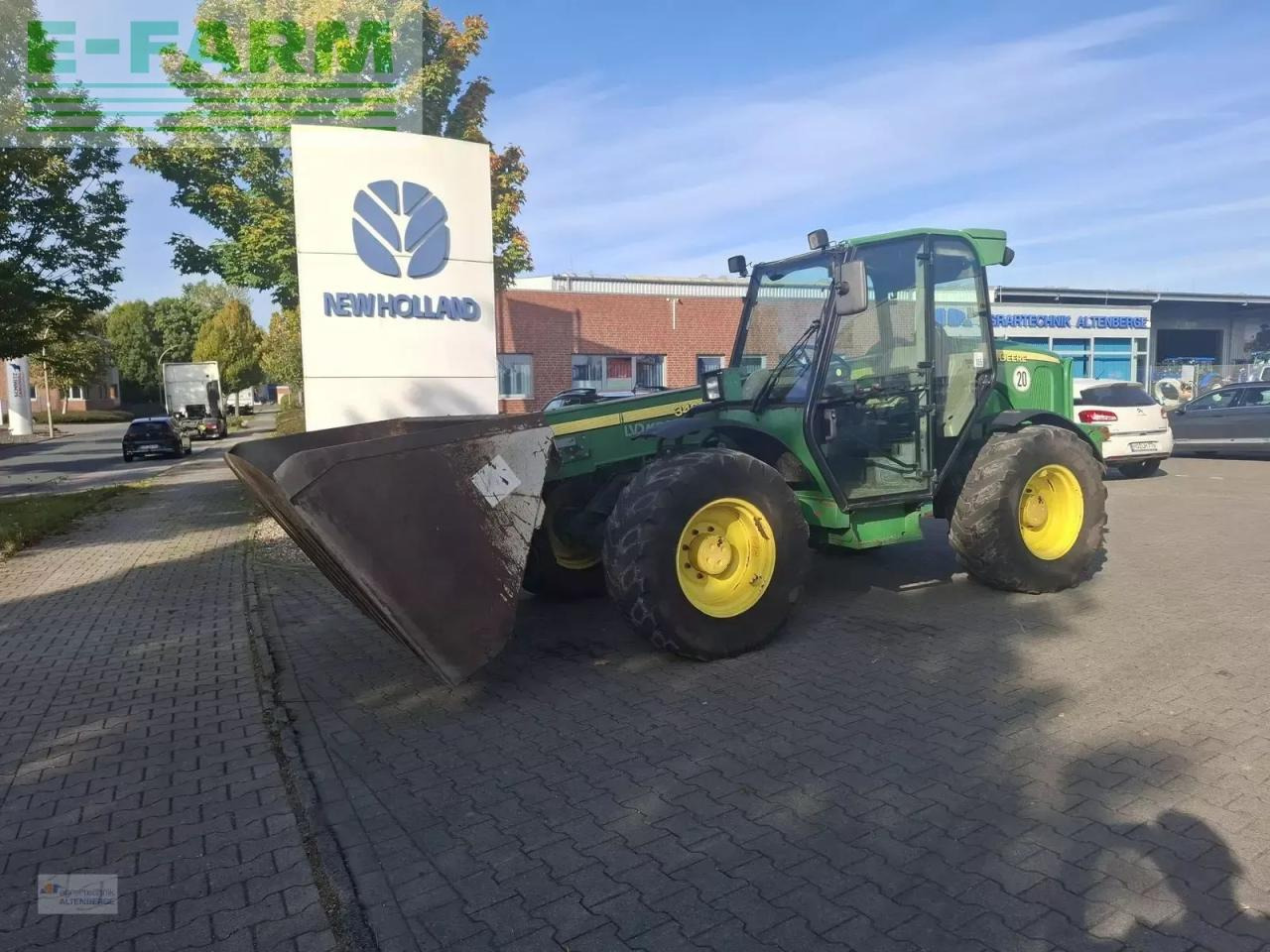 John Deere 3420 mit schaufel und palettengabel - Empilhador telescópico: foto 2 John Deere 3420 mit schaufel und palettengabel - Empilhador telescópico: foto 2