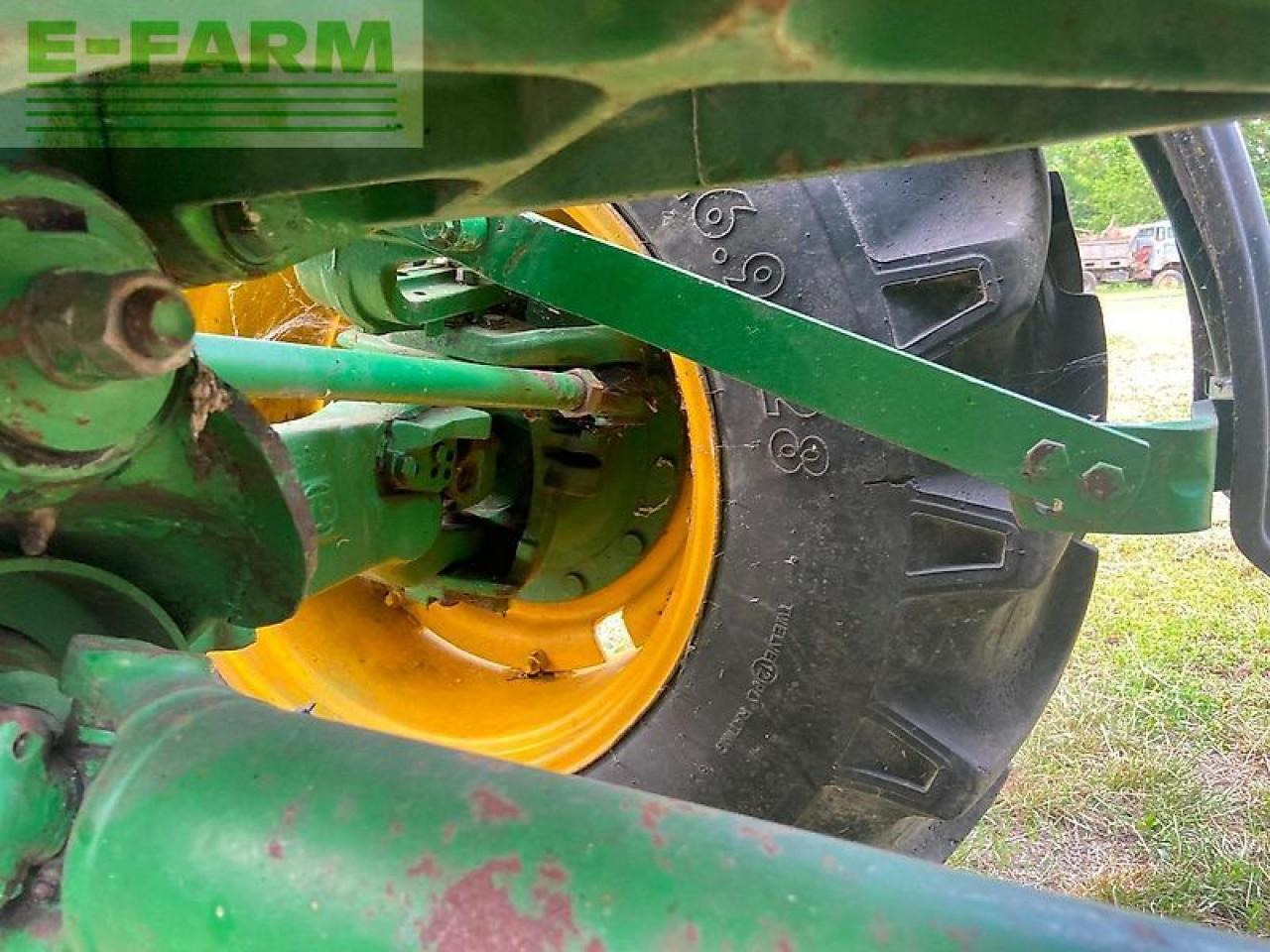 Trator John Deere 4650: foto 15