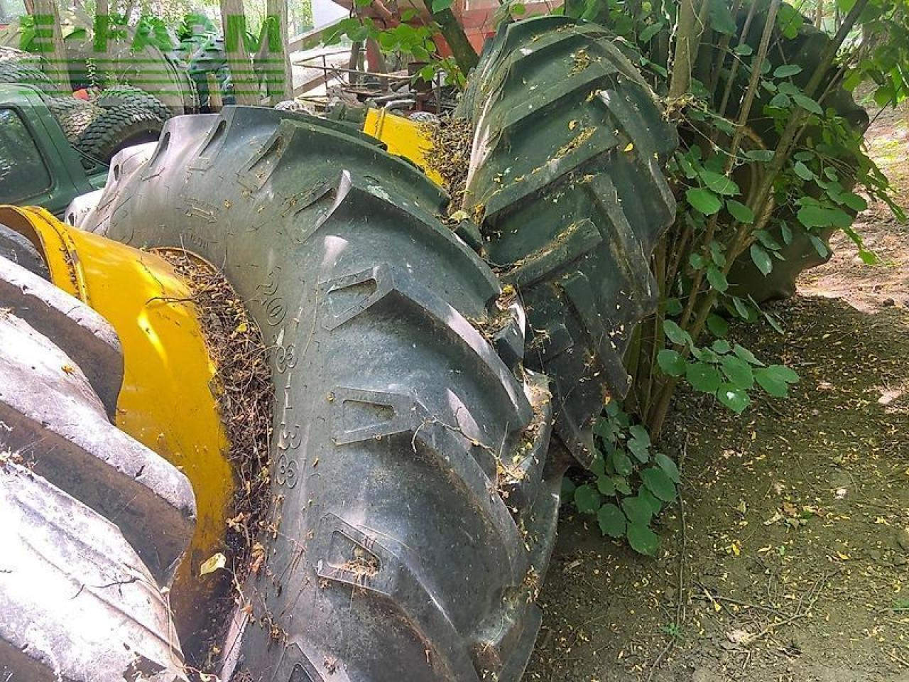 Trator John Deere 4650: foto 40
