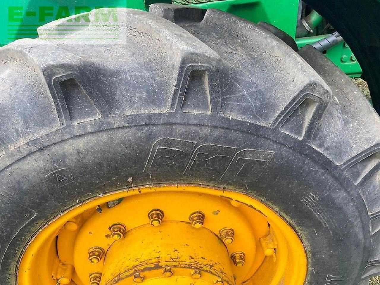 Trator John Deere 4650: foto 22