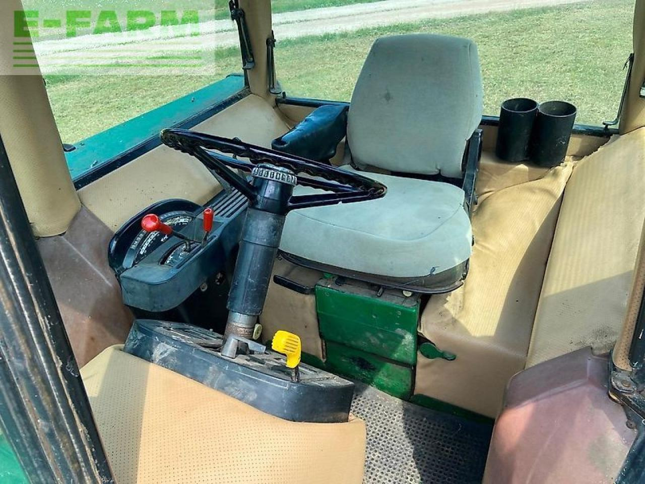 Trator John Deere 4650: foto 36