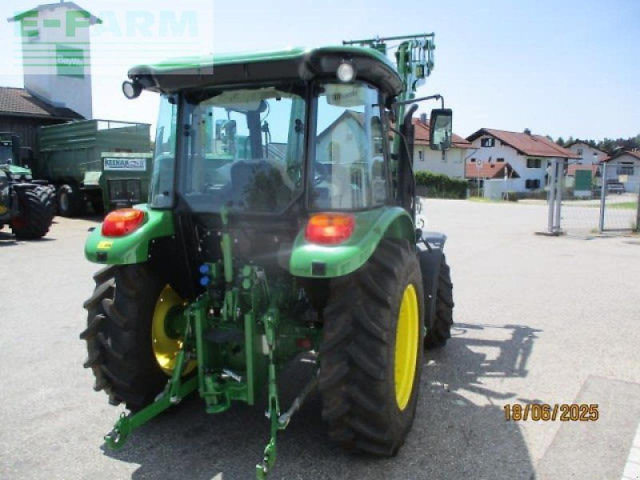 John Deere 5058 e - Trator: foto 5 John Deere 5058 e - Trator: foto 5