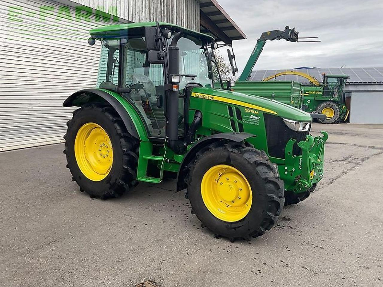 John Deere 5075 m - Trator: foto 2 John Deere 5075 m - Trator: foto 2
