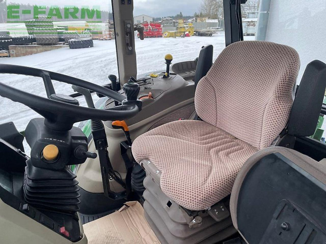 John Deere 5075 m - Trator: foto 5 John Deere 5075 m - Trator: foto 5