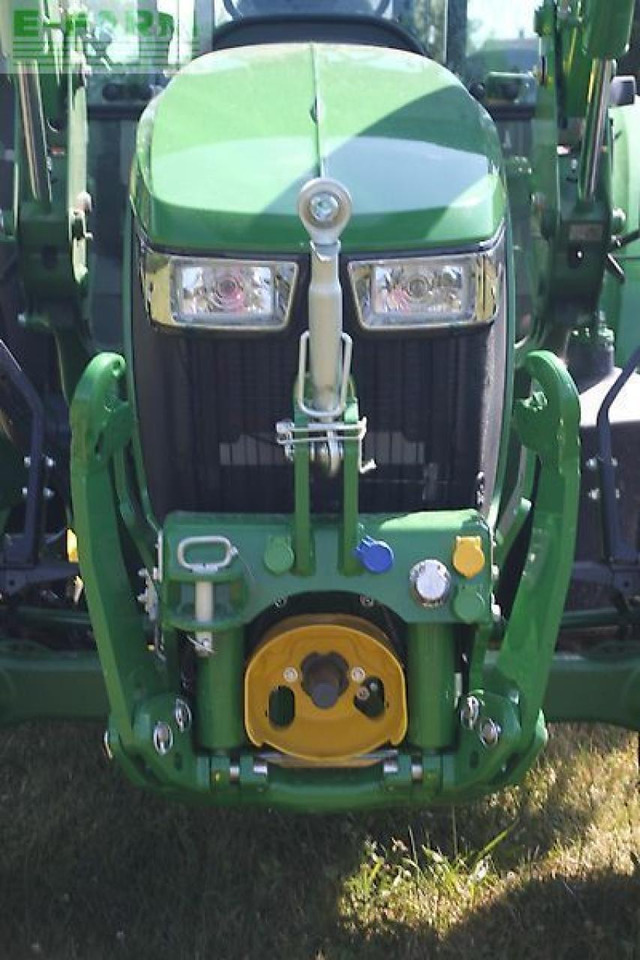 John Deere 5075m - Trator: foto 3 John Deere 5075m - Trator: foto 3