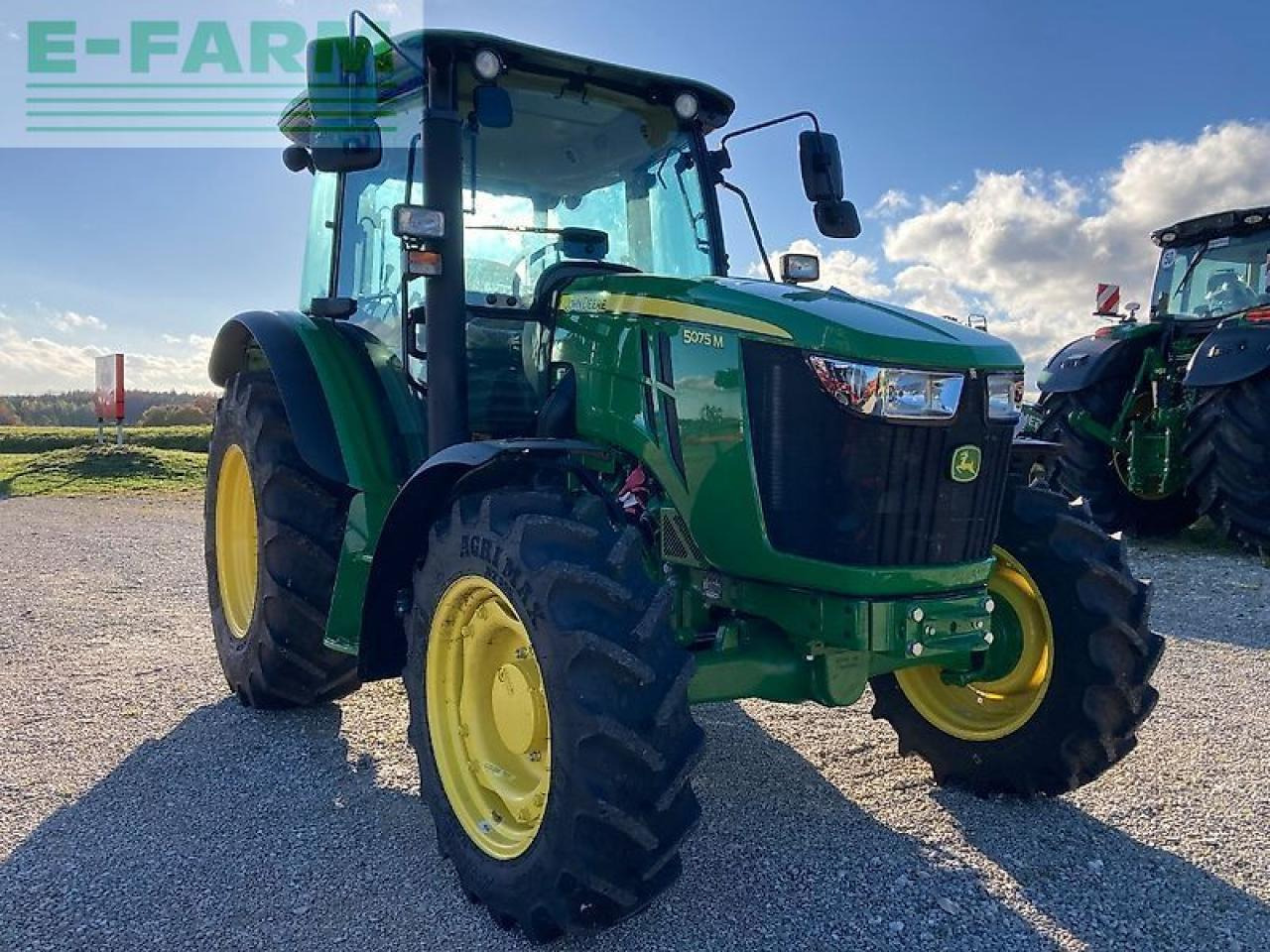 John Deere 5075m - Trator: foto 3 John Deere 5075m - Trator: foto 3