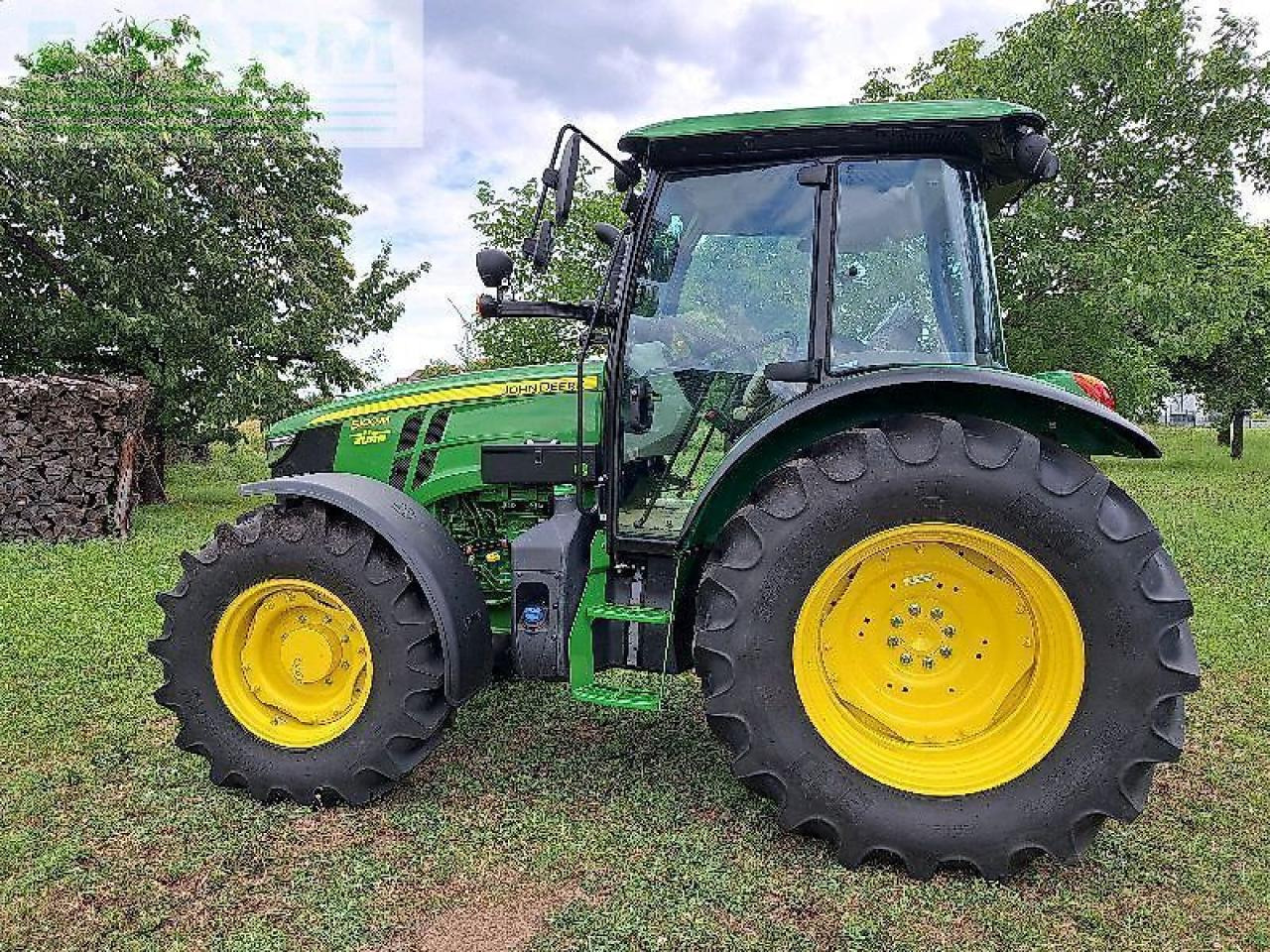 John Deere 5100m - Trator: foto 2 John Deere 5100m - Trator: foto 2