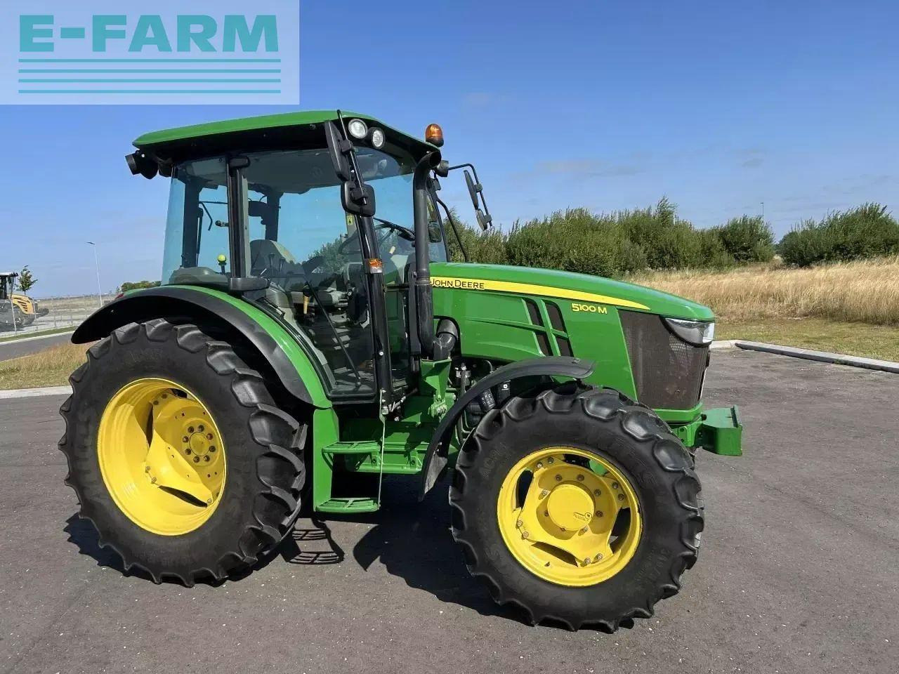 John Deere 5100m - Trator: foto 3 John Deere 5100m - Trator: foto 3
