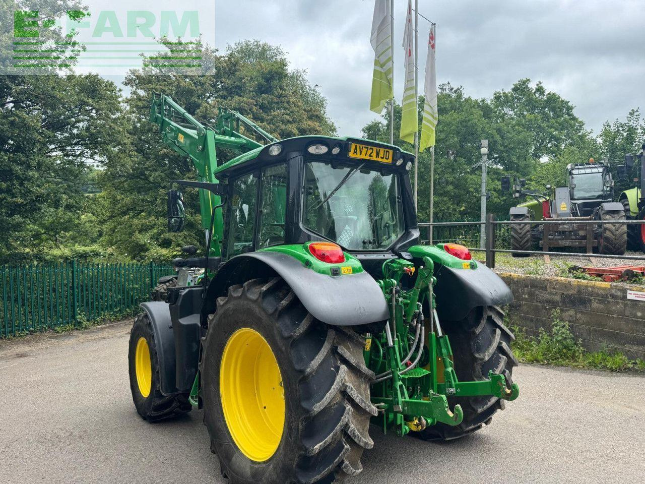 Trator John Deere 6110M: foto 7