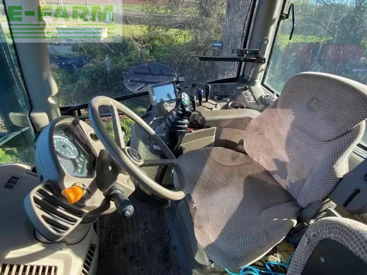 Trator John Deere 6115r: foto 7