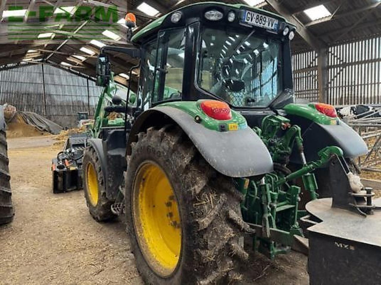 John Deere 6120m - Trator: foto 2 John Deere 6120m - Trator: foto 2