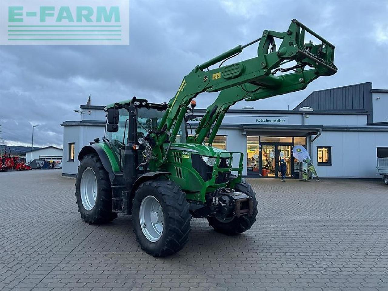 John Deere 6120r - Trator: foto 1 John Deere 6120r - Trator: foto 1