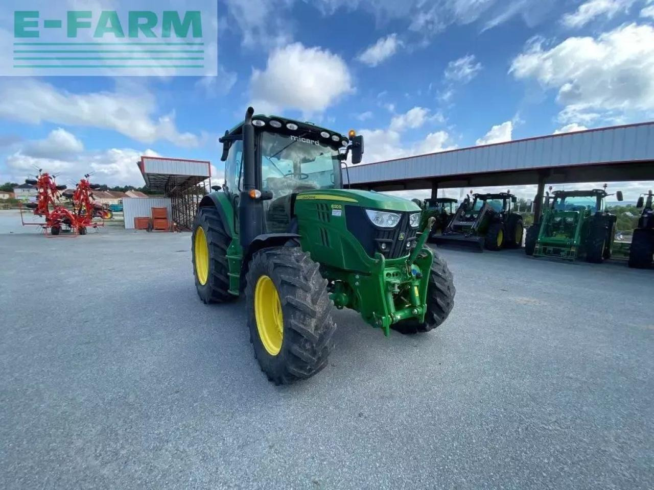 John Deere 6120r - Trator: foto 1 John Deere 6120r - Trator: foto 1
