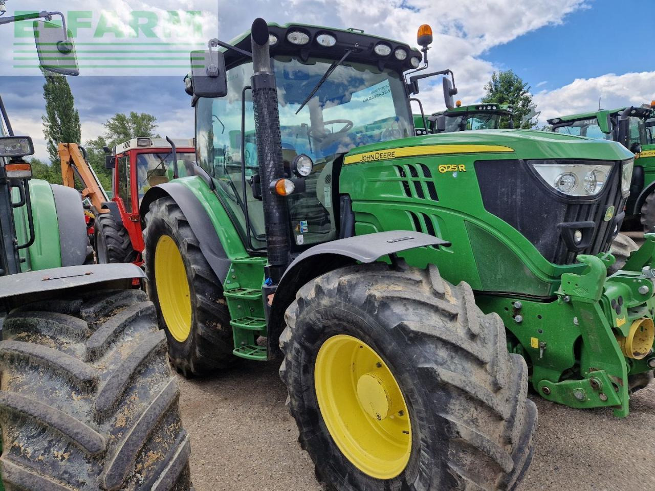 John Deere 6125R - Trator: foto 3 John Deere 6125R - Trator: foto 3