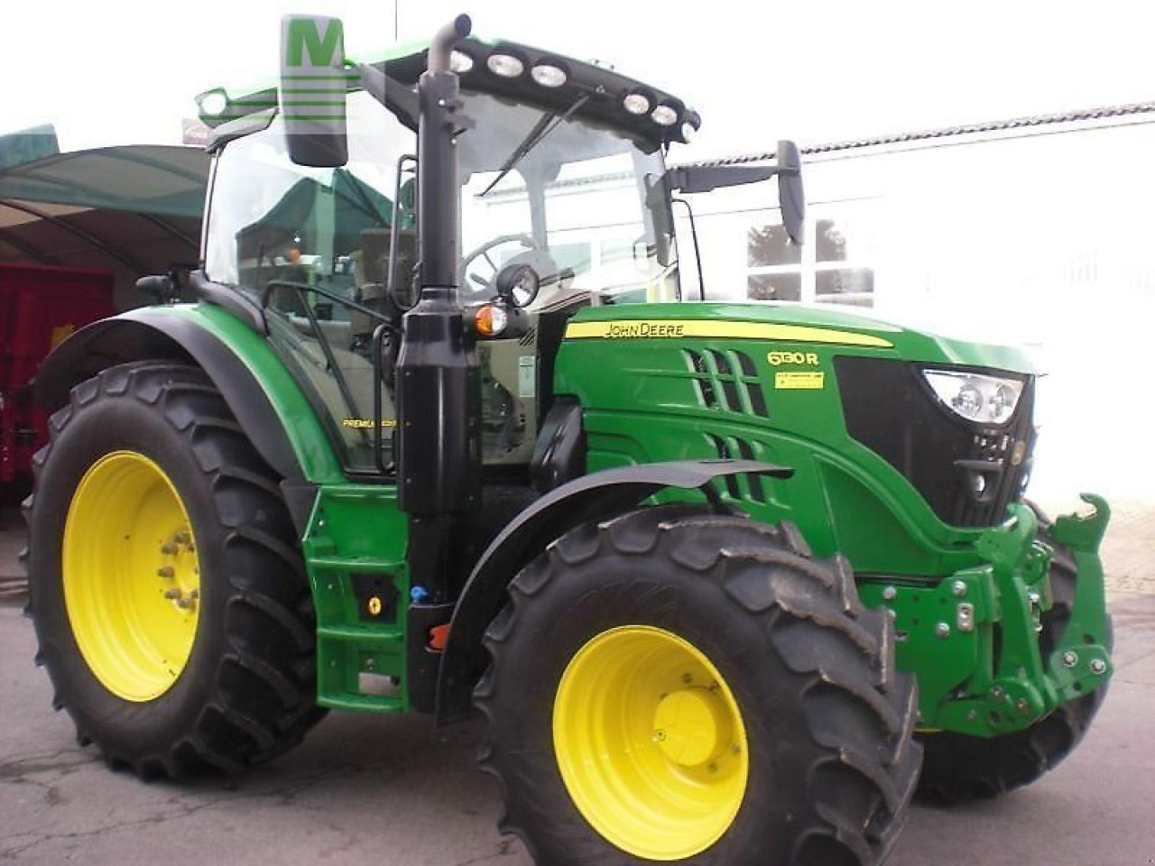 John Deere 6130 r - Trator: foto 1 John Deere 6130 r - Trator: foto 1