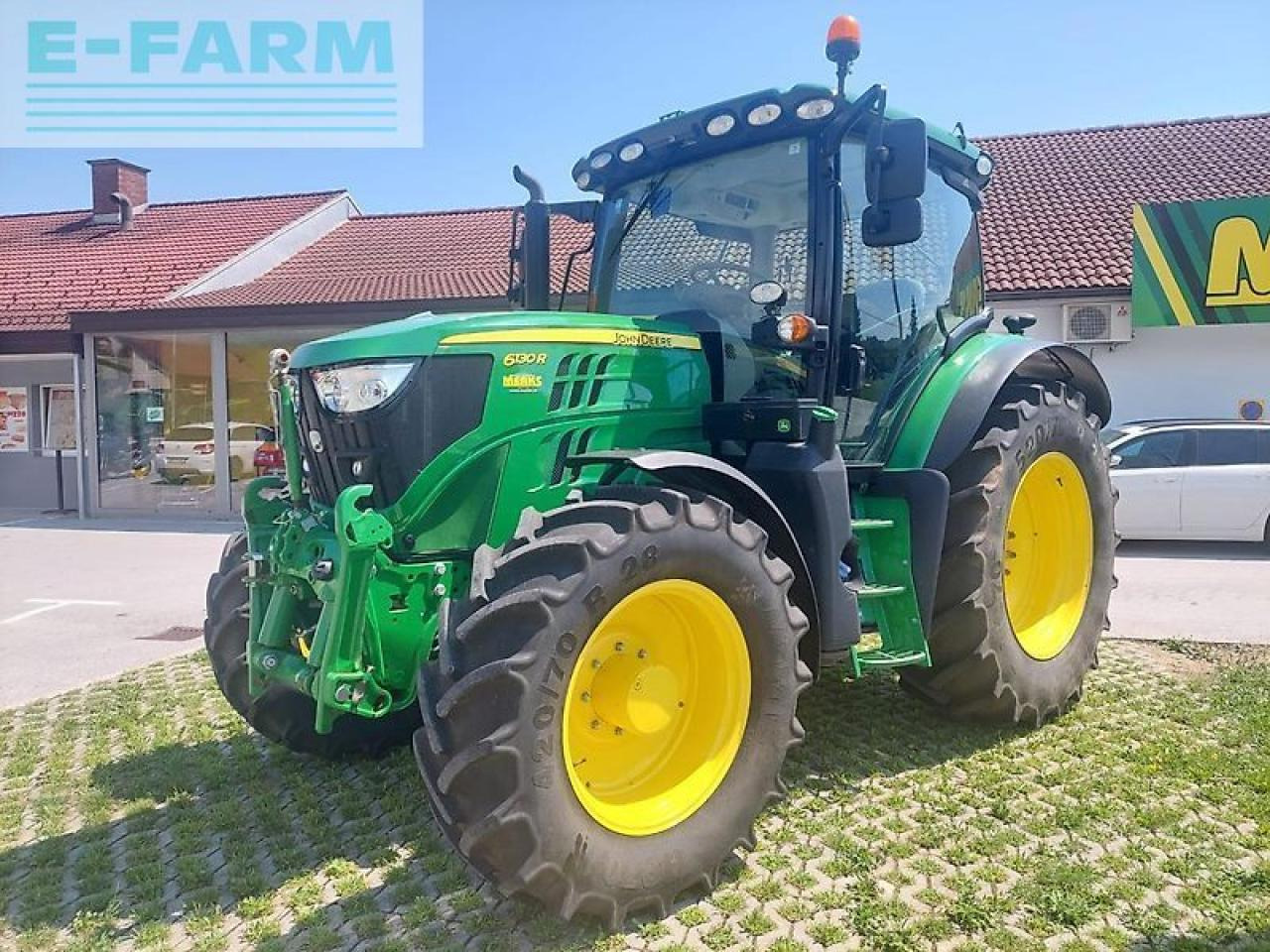 John Deere 6130r - Trator: foto 1 John Deere 6130r - Trator: foto 1