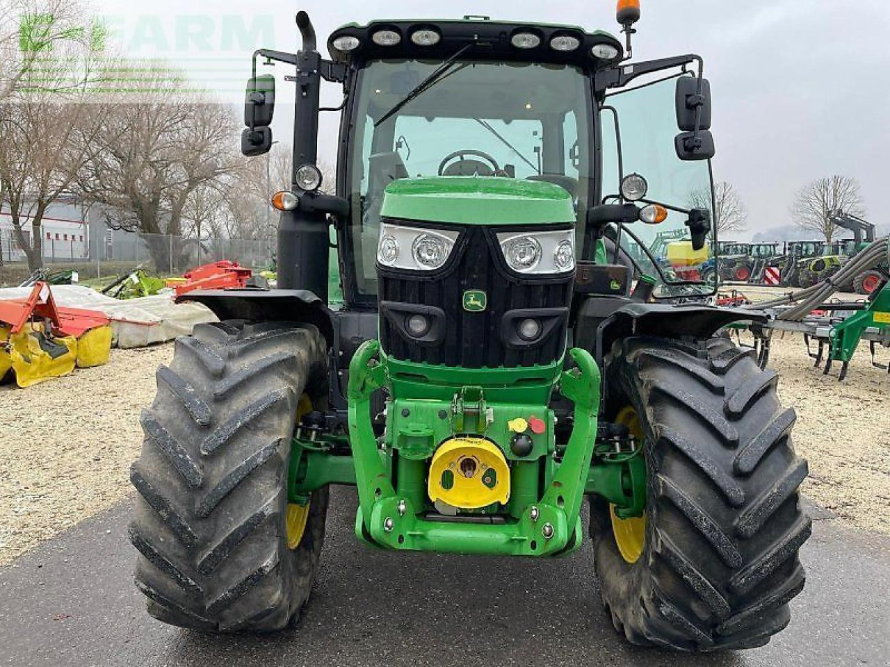 John Deere 6130r - Trator: foto 2 John Deere 6130r - Trator: foto 2
