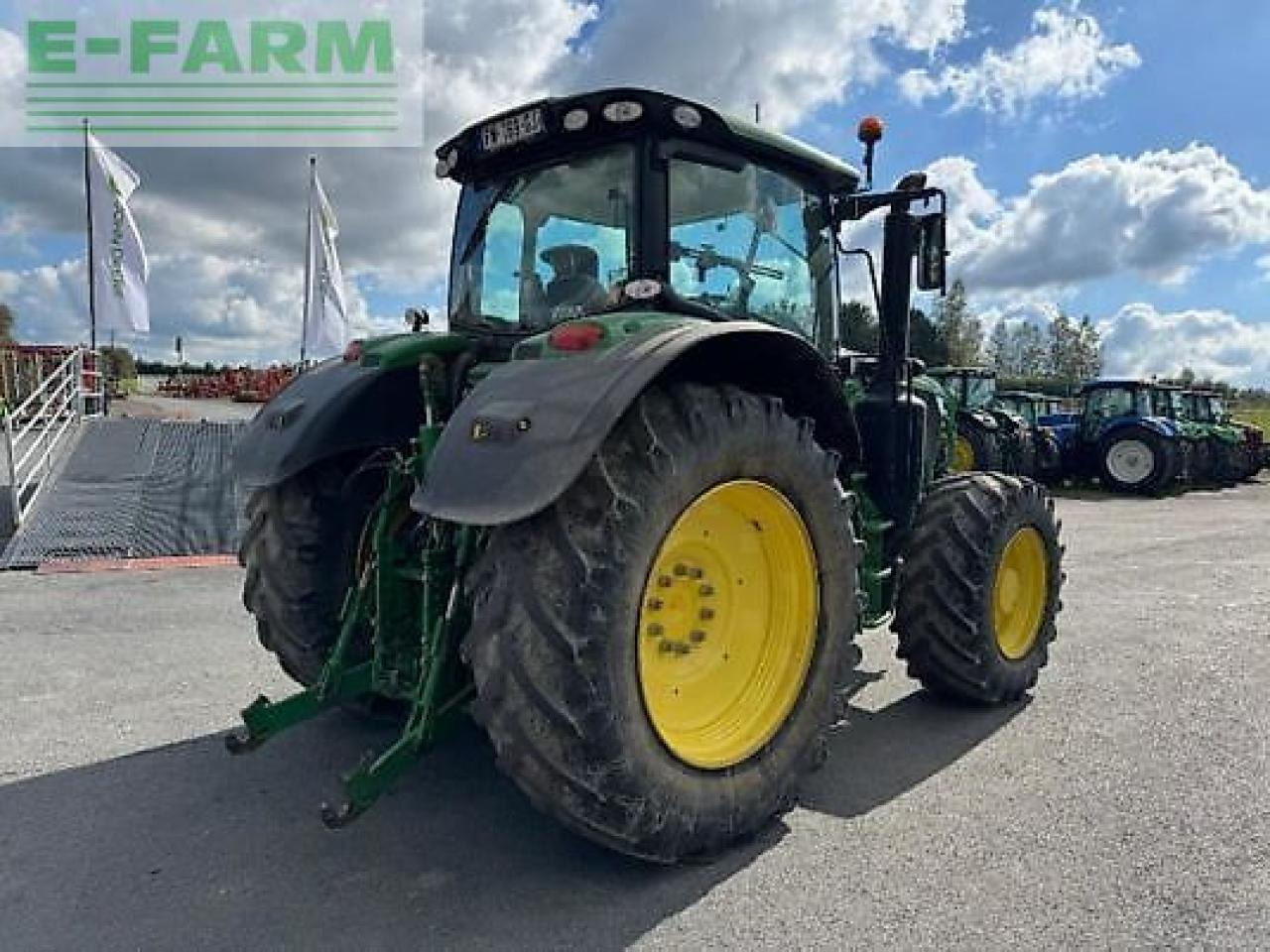 John Deere 6175r - Trator: foto 4 John Deere 6175r - Trator: foto 4