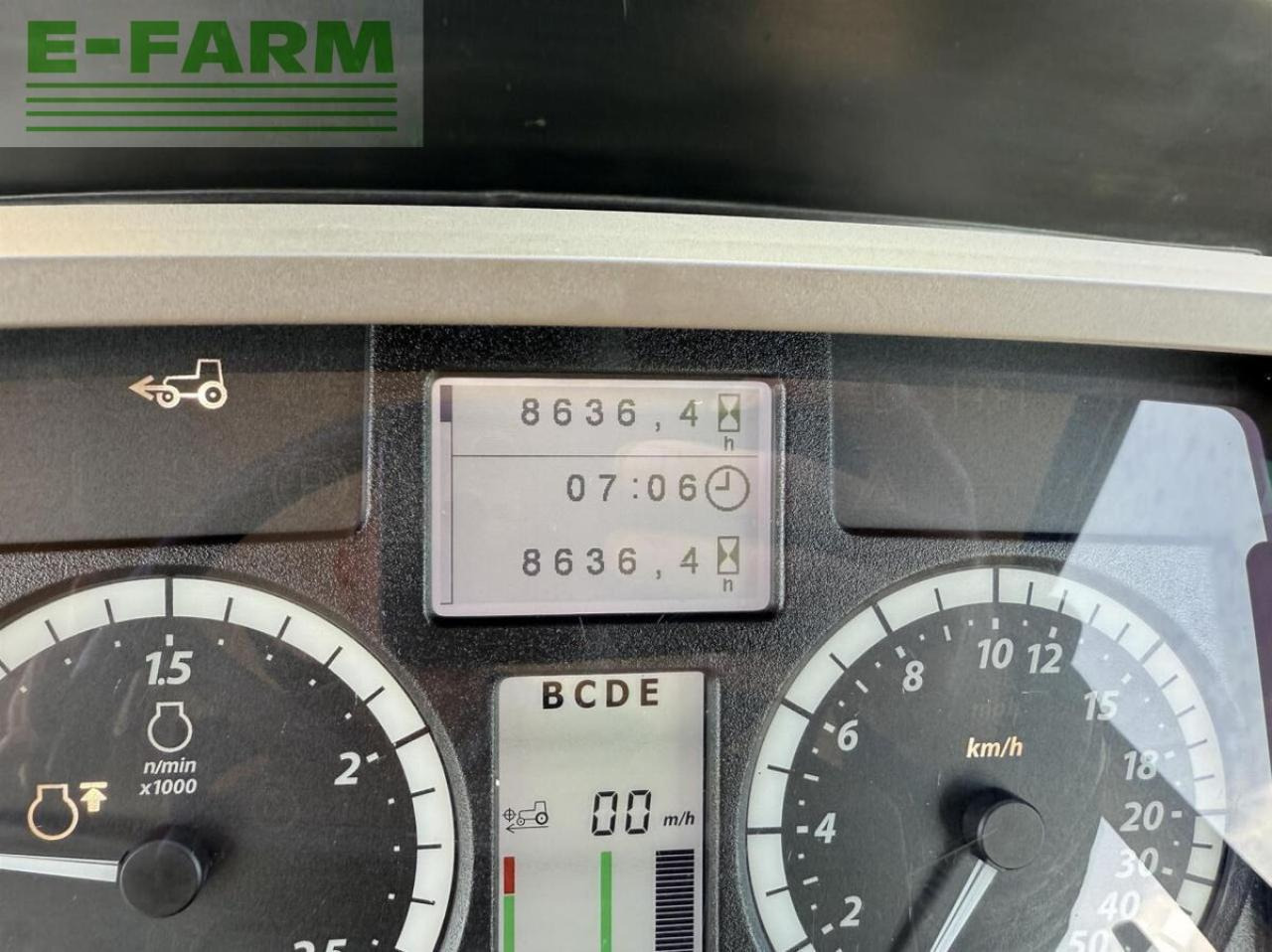 Trator John Deere 6195m black: foto 18