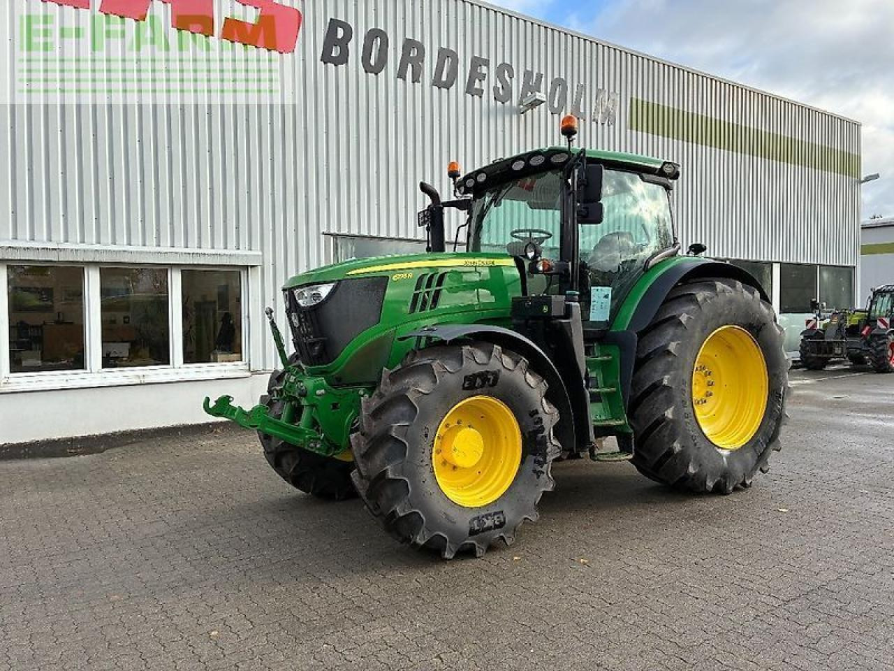 John Deere 6195r - Trator: foto 4 John Deere 6195r - Trator: foto 4