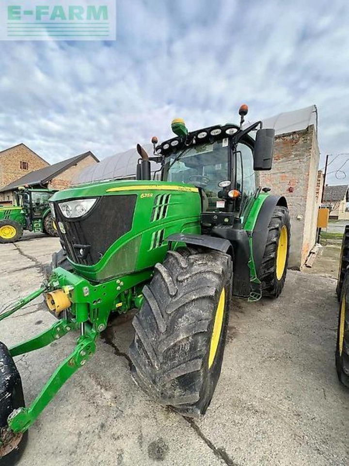 John Deere 6215 r - Trator: foto 5 John Deere 6215 r - Trator: foto 5
