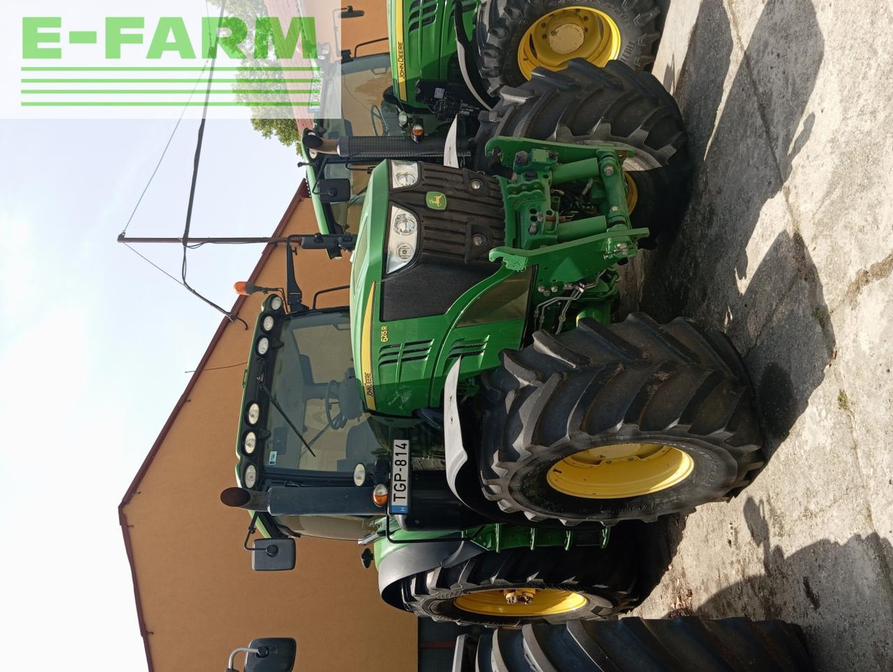 John Deere 6215R - Trator: foto 2 John Deere 6215R - Trator: foto 2