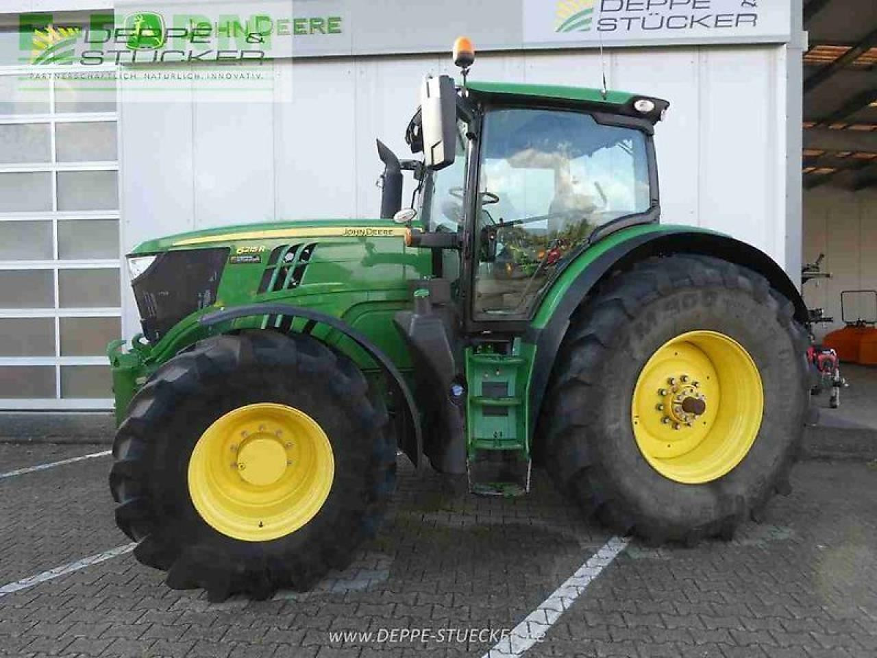 John Deere 6215r - Trator: foto 2 John Deere 6215r - Trator: foto 2