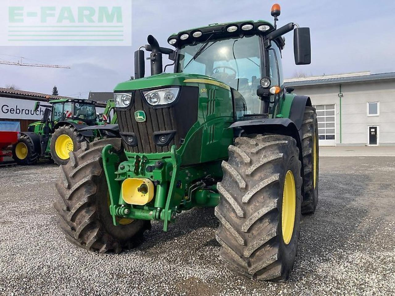 John Deere 6215r - Trator: foto 2 John Deere 6215r - Trator: foto 2